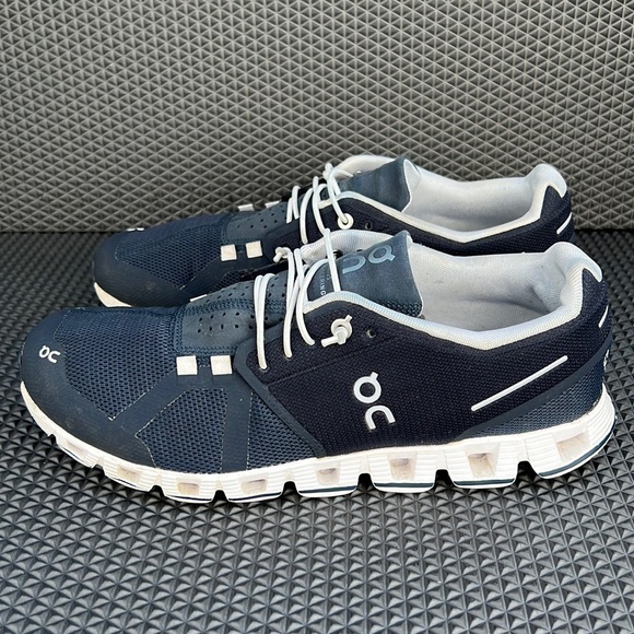 On Running Other - Mens 9 On Cloud 5 Shoes Blue